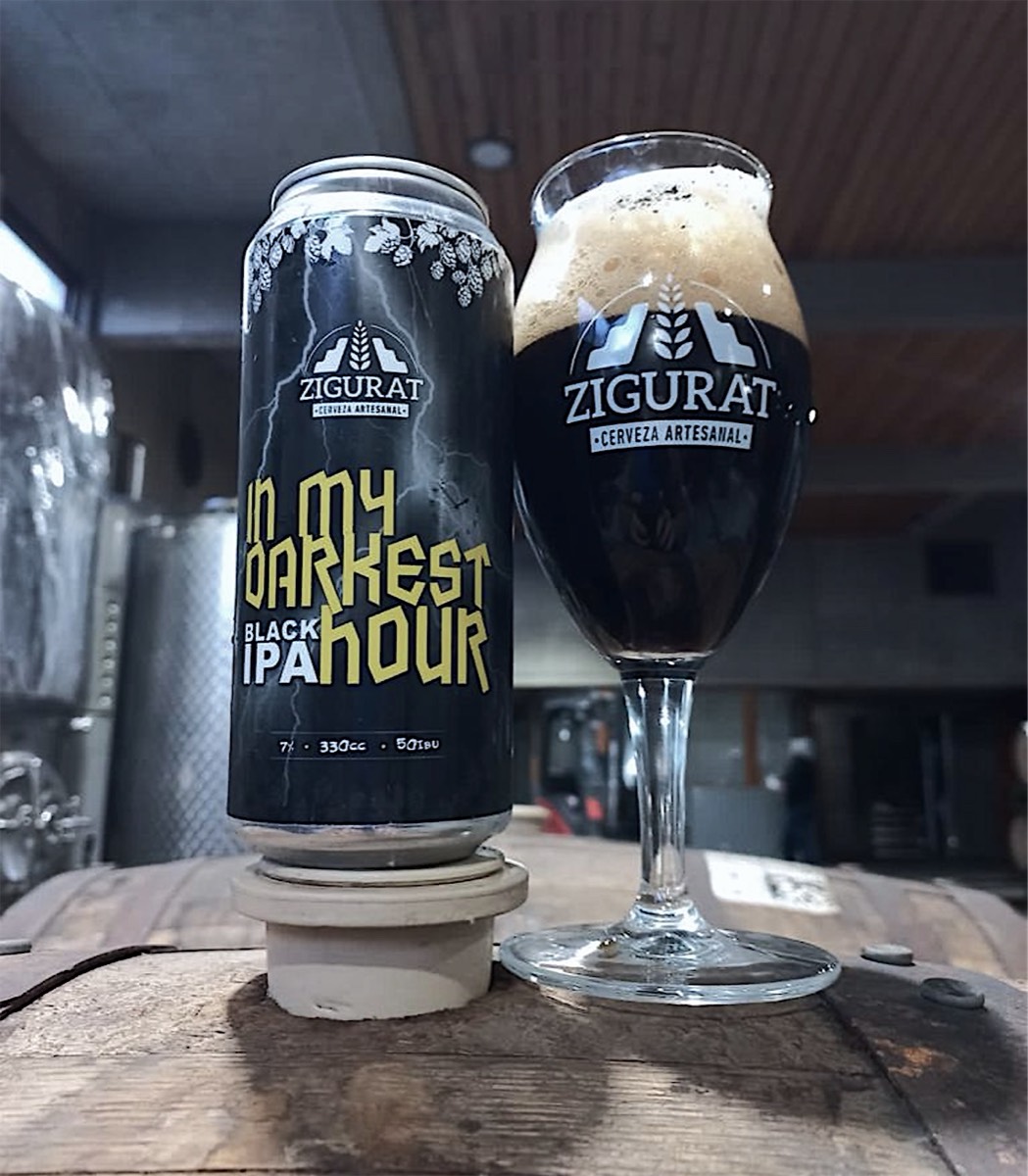 In My Darkest Hour — Black IPA · 7° · 50 IBU · 330 cc